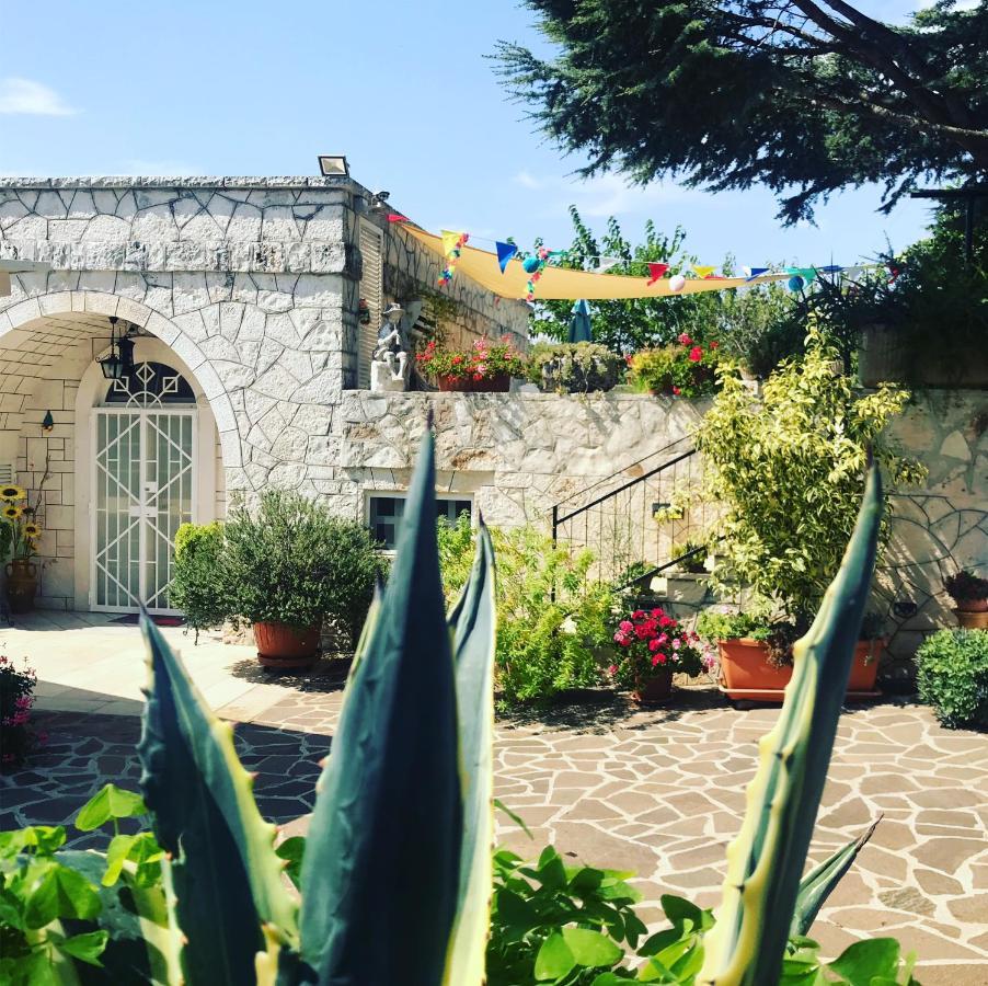 Il Trullo Di Nonno Angelo San Marco Hotel Locorotondo Exterior photo